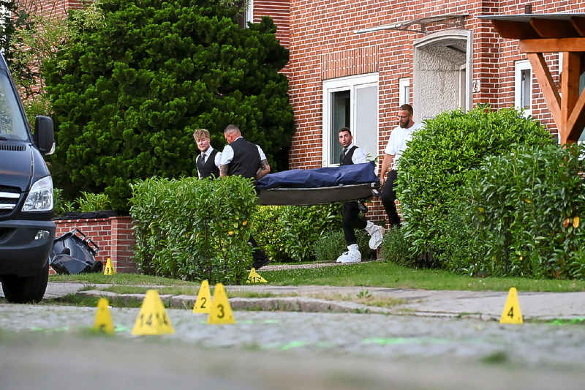 Six killed in shooting at  mother-and-child shelter